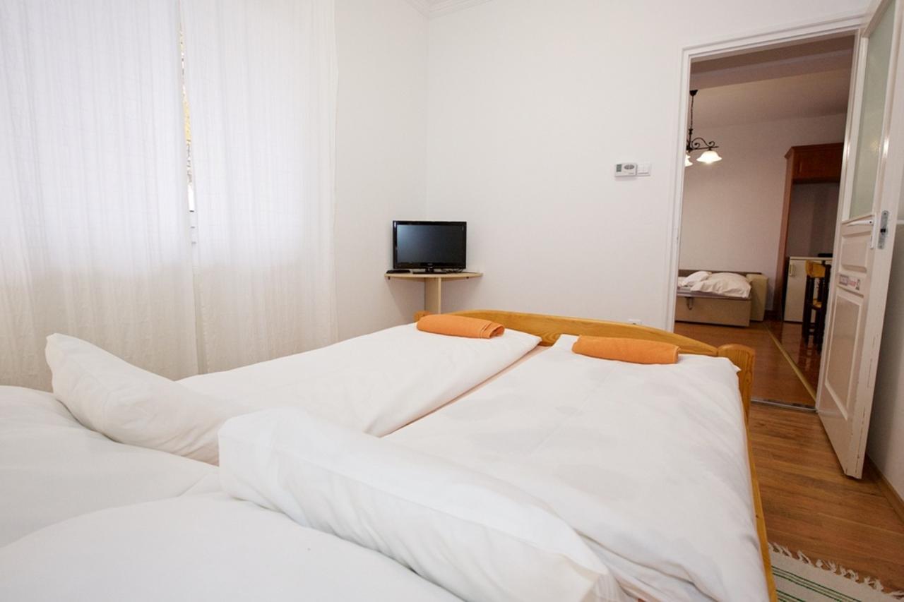Hajdúszoboszló Zoli Apartmanok-Anita Koelcsey 34-36 מראה חיצוני תמונה